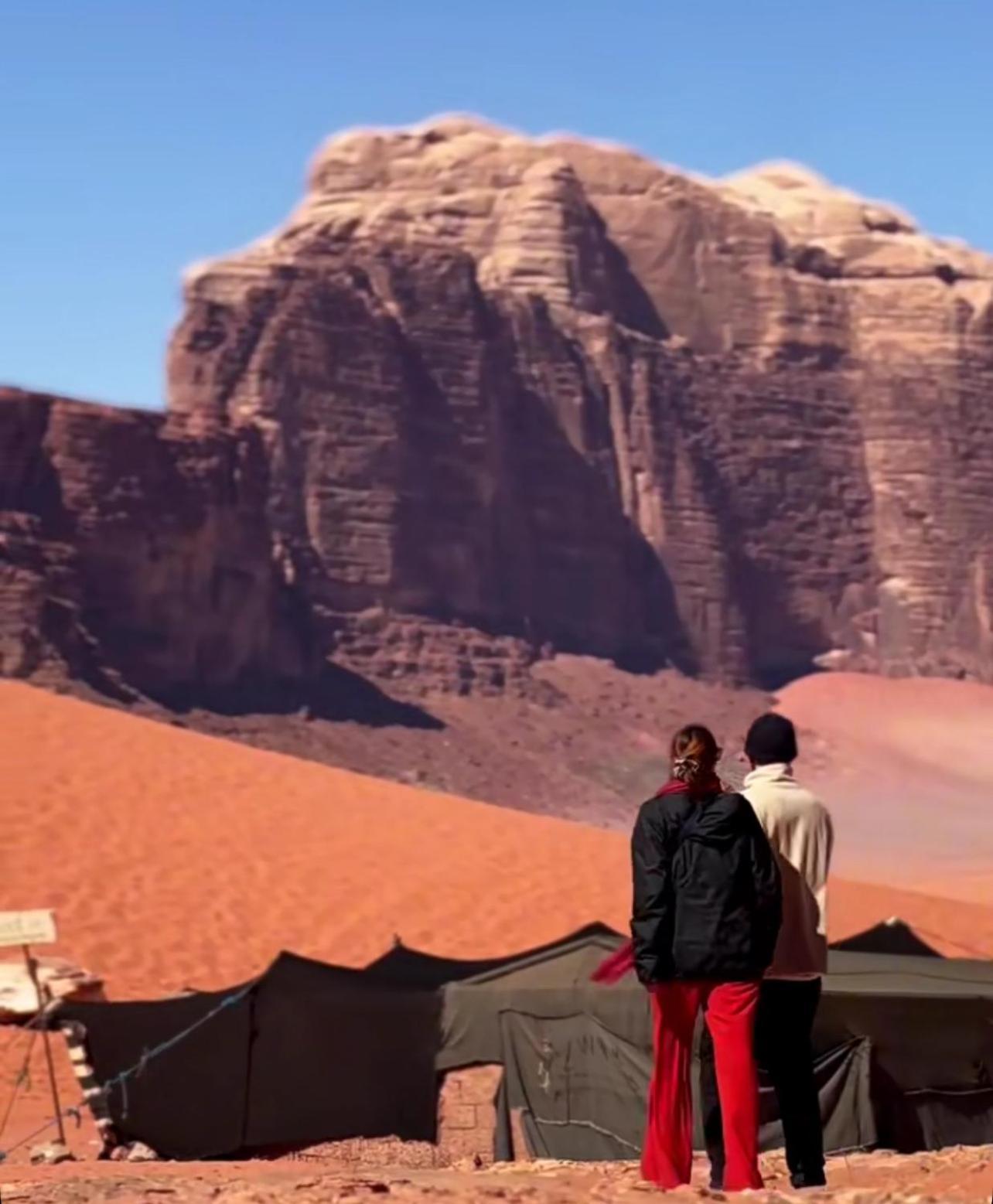Hotel Bedouin Bunch Camp Wadi Rum Exterior foto